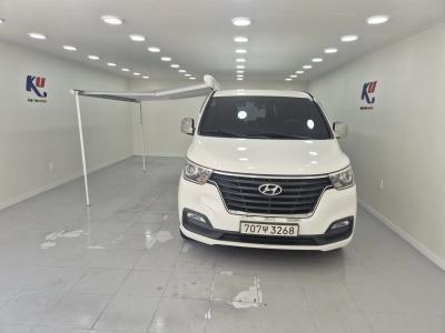 2021 Hyundai Starex