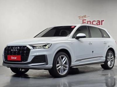 2023 Audi Q7