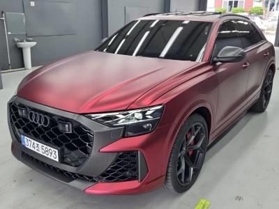 2025 Audi RSQ8