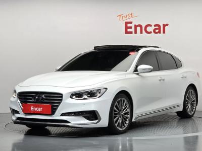 2018 Hyundai Grandeur