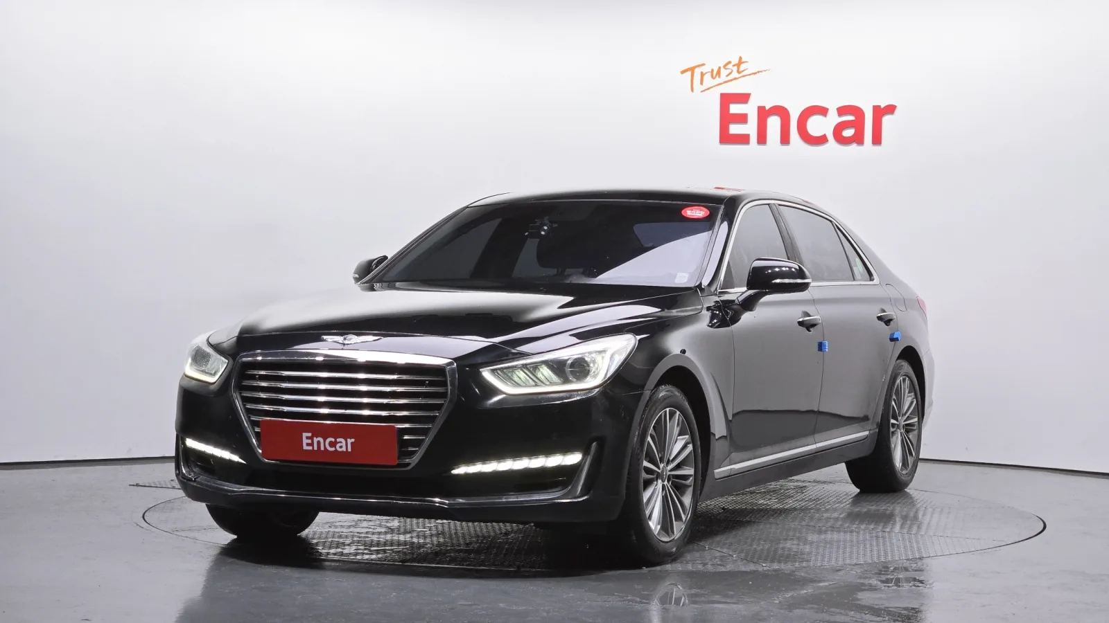 2016 Genesis EQ900