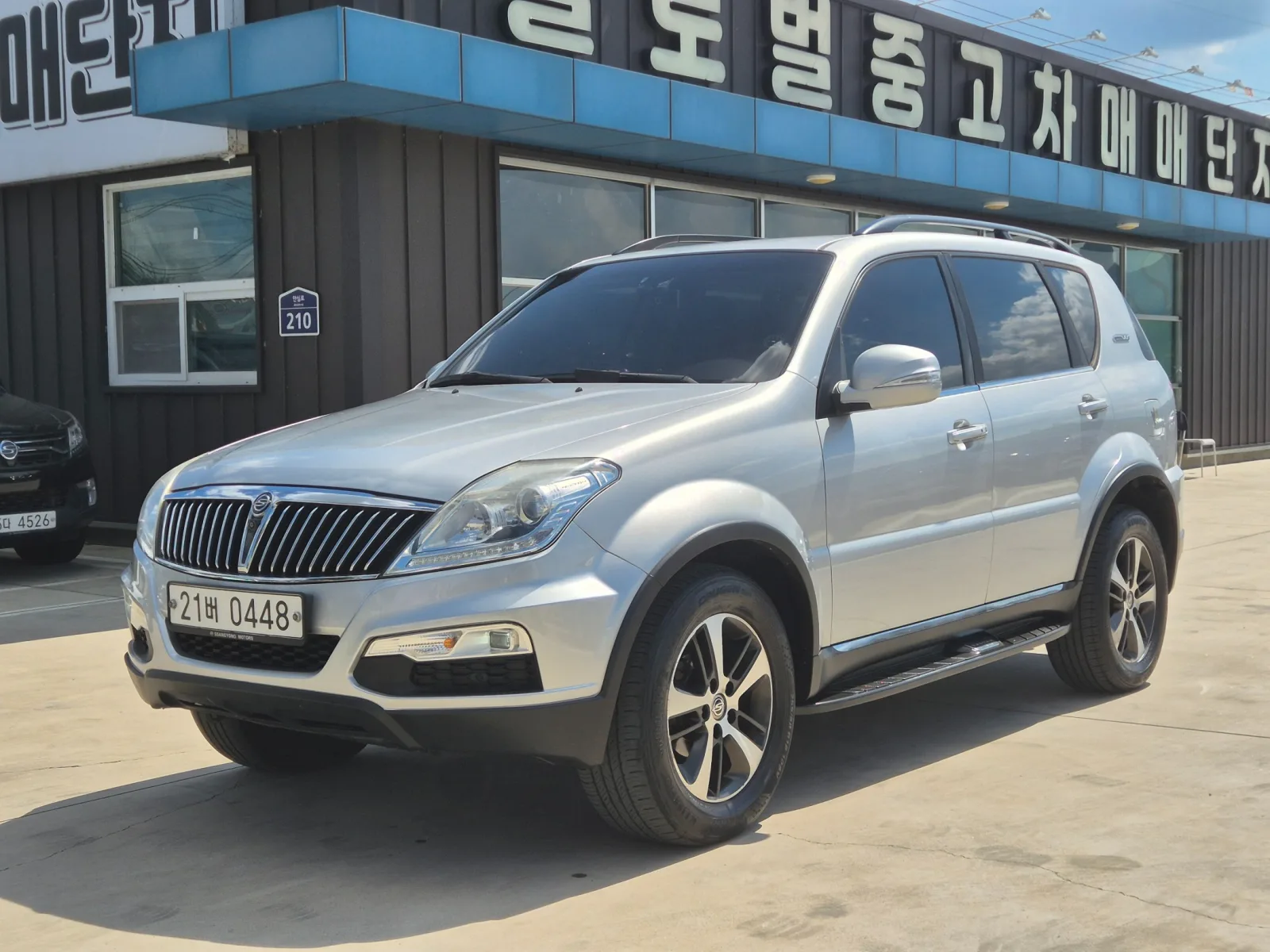 2016 KG Mobility Rexton