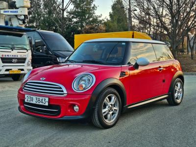 2011 MINI Cooper