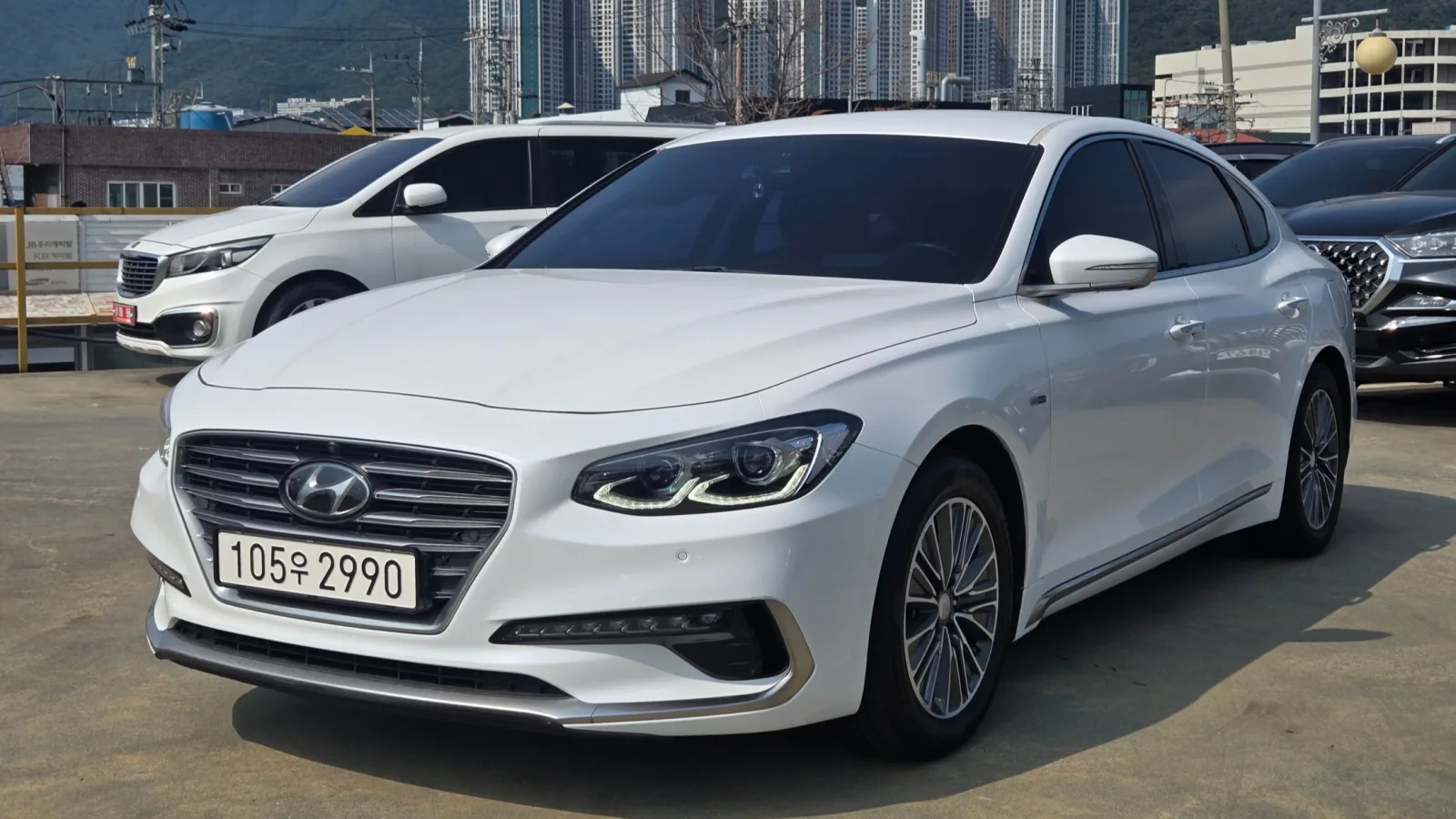 2019 Hyundai Grandeur