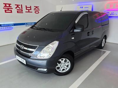 2015 Hyundai Starex