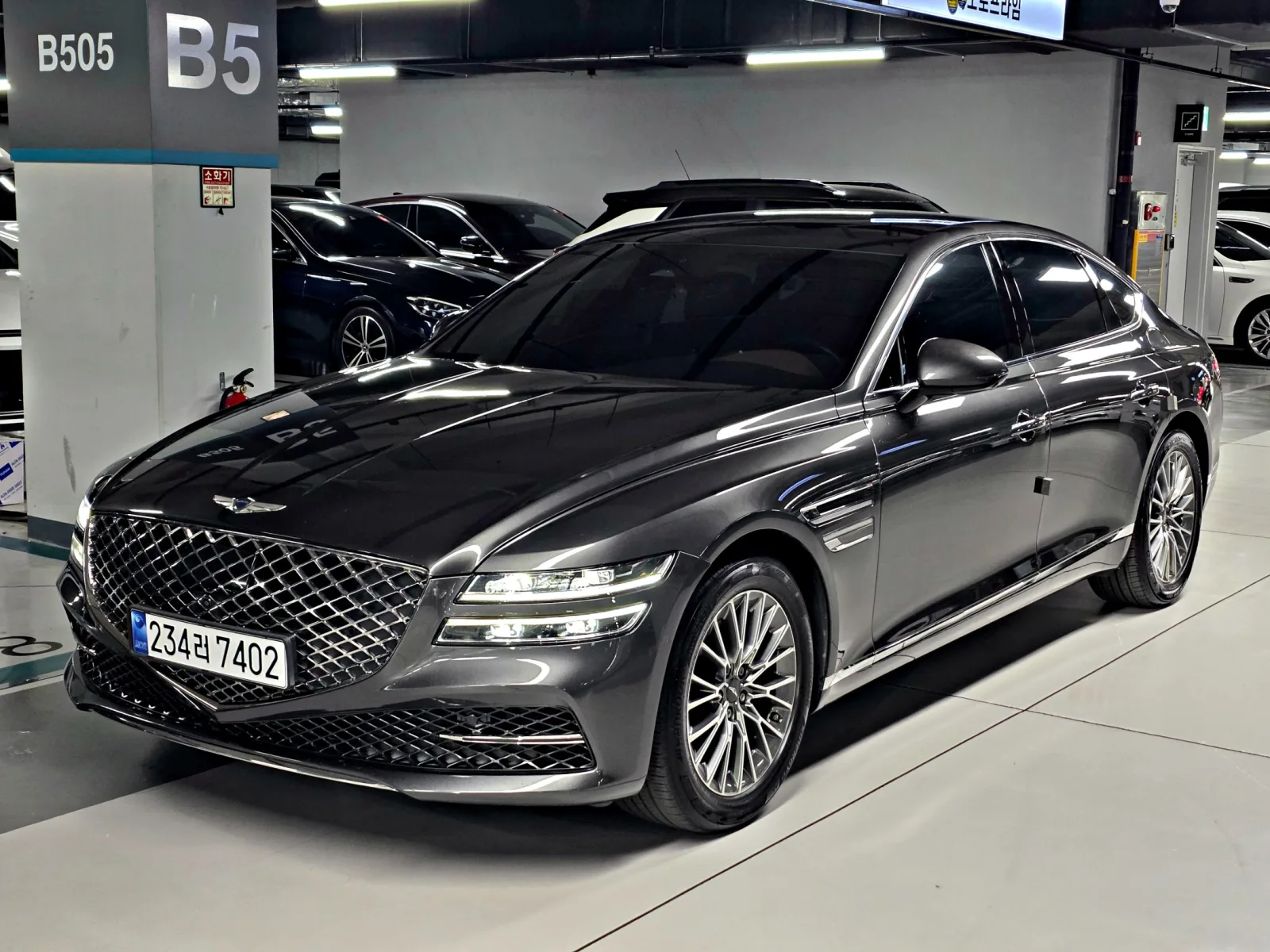 2022 Genesis G80