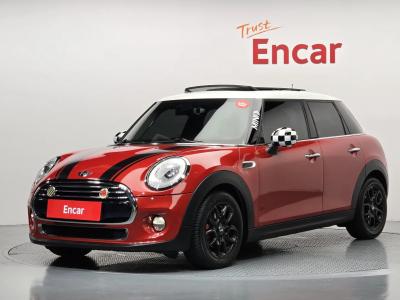 2015 MINI Cooper
