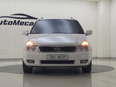 2011 Kia Carnival