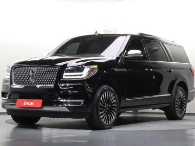 2019 Lincoln Navigator