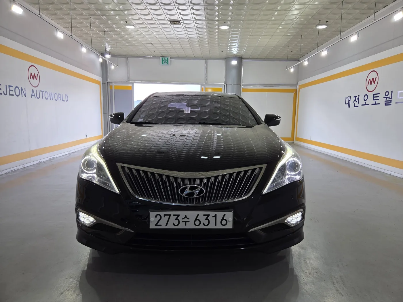 2016 Hyundai Grandeur