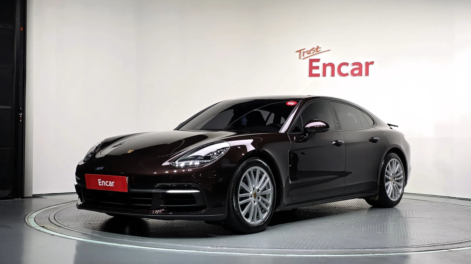 2020 Porsche Panamera