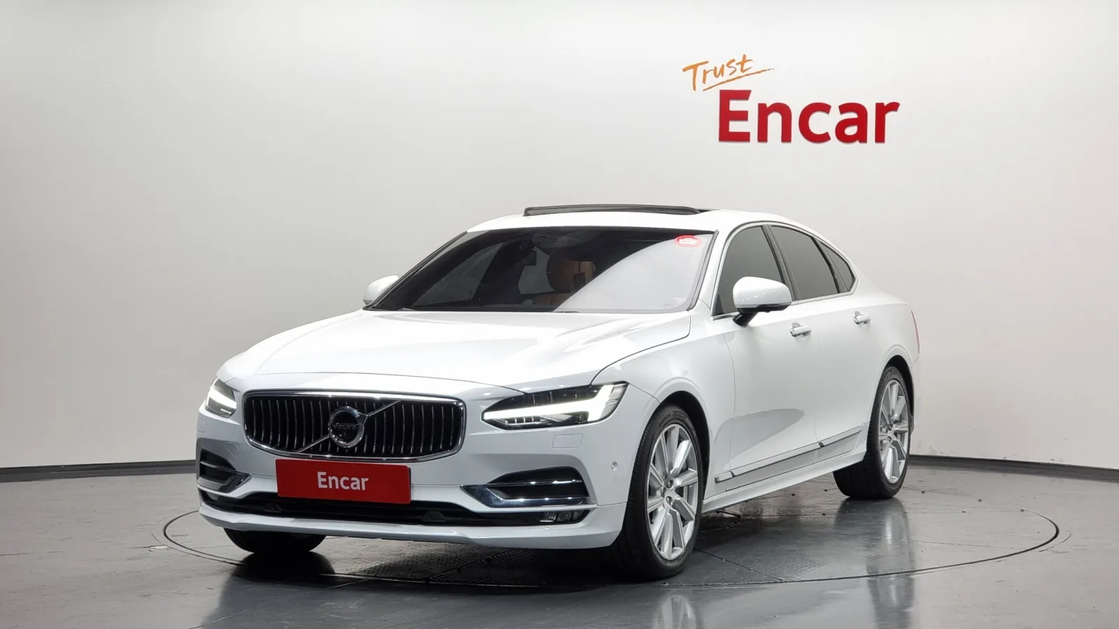 2020 Volvo S90