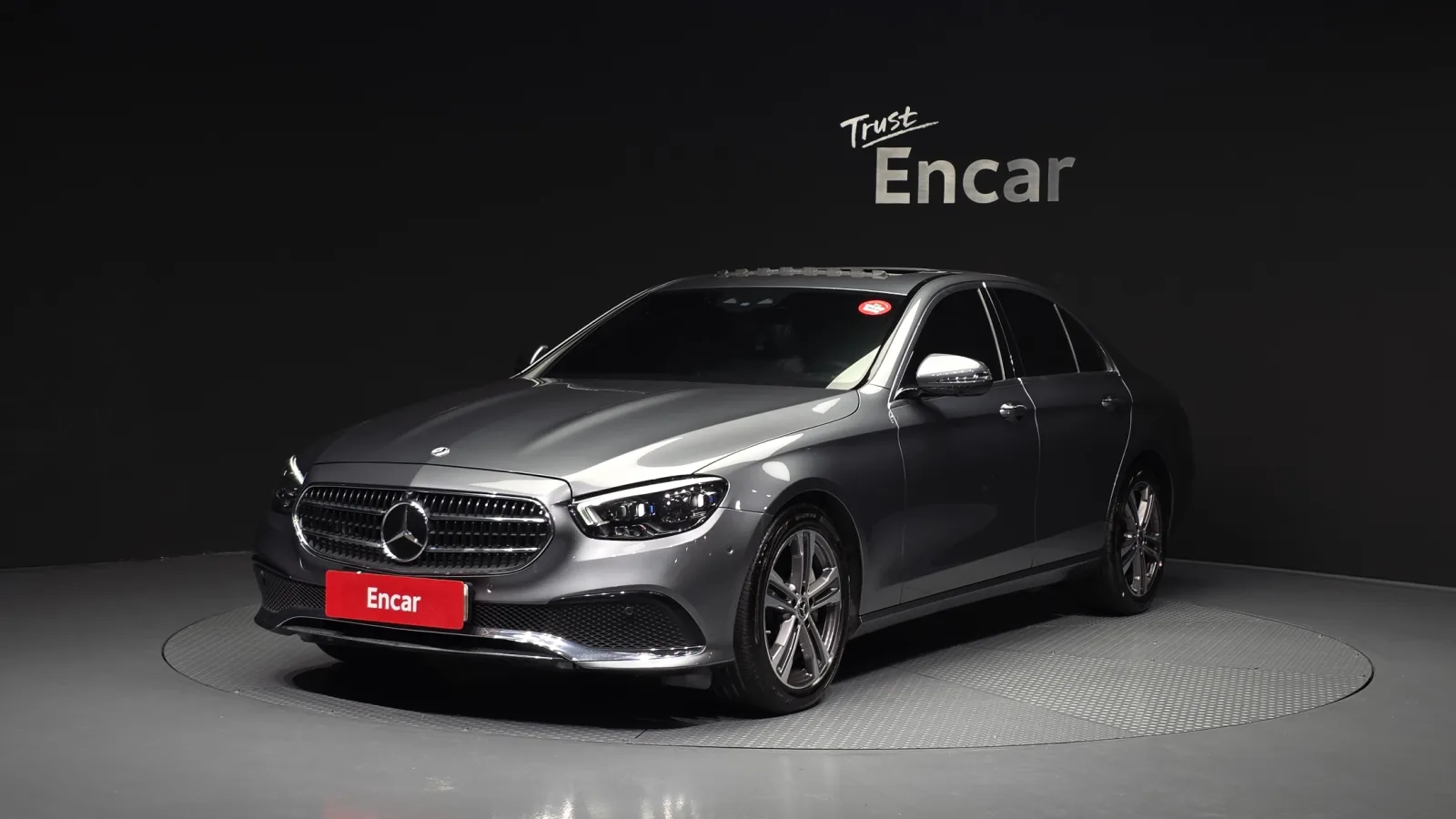 2022 Mercedes-Benz E-Class