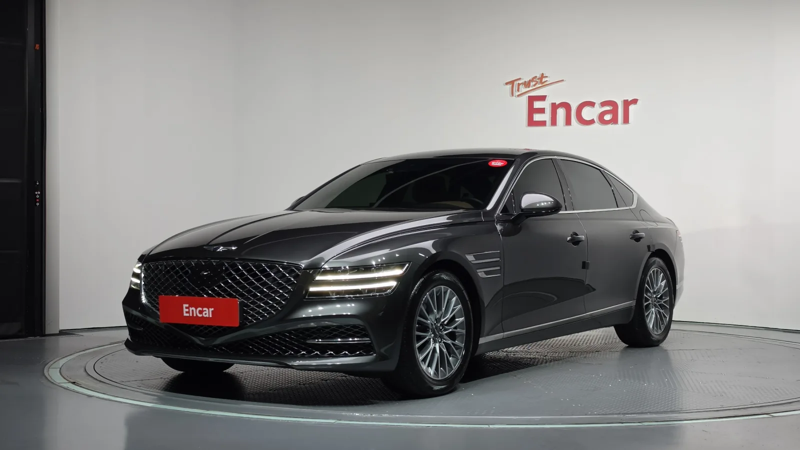 2023 Genesis G80