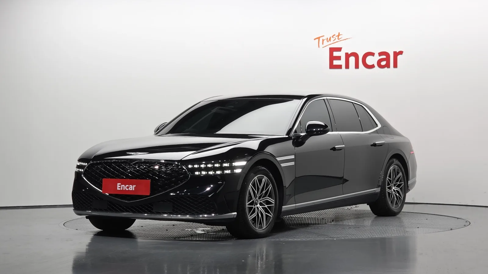 2022 Genesis G90