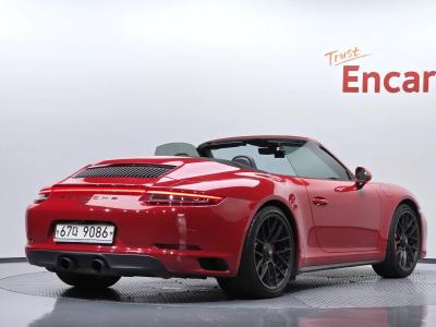 2018 Porsche 911