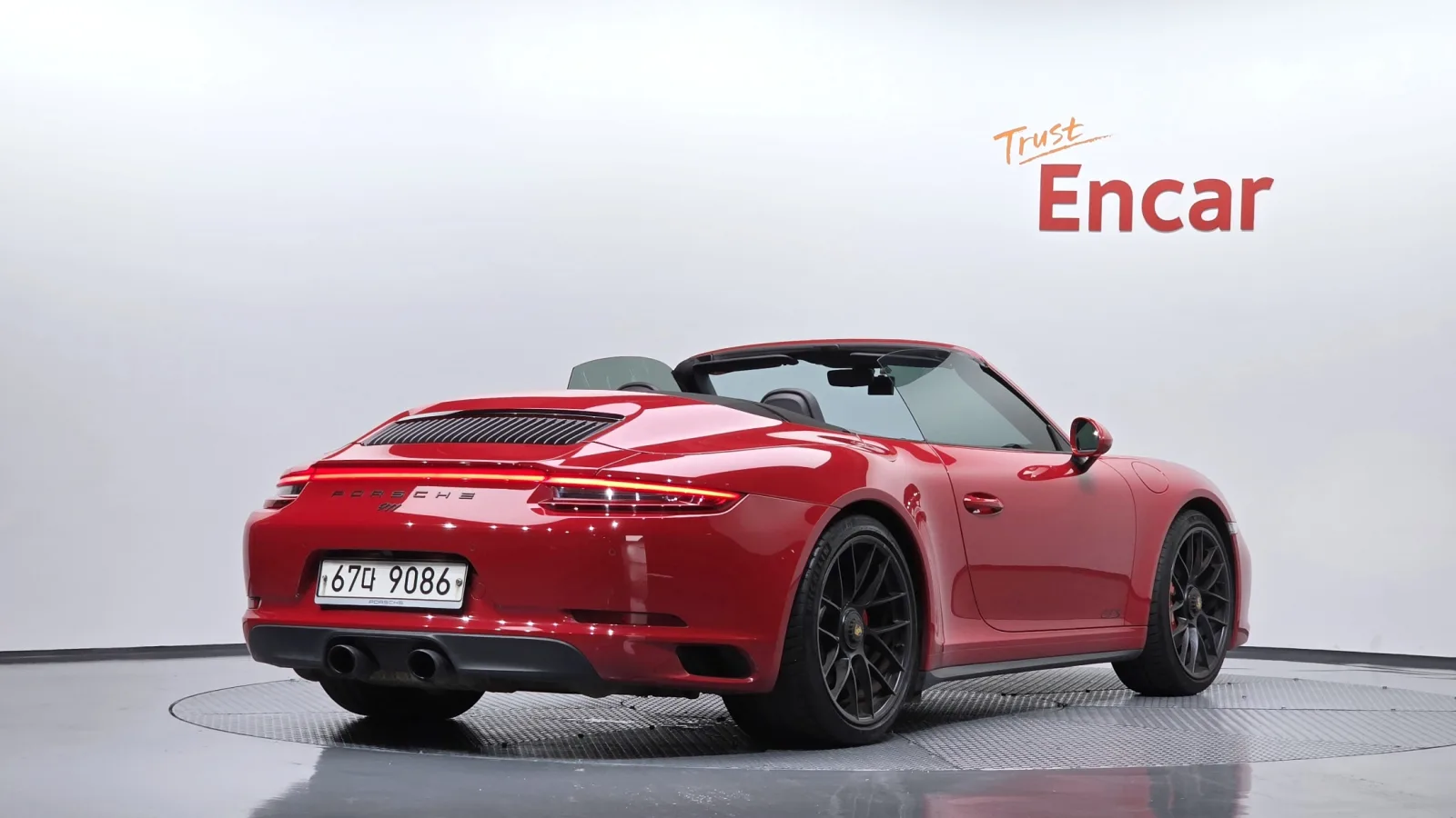2018 Porsche 911