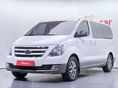 2018 Hyundai Starex