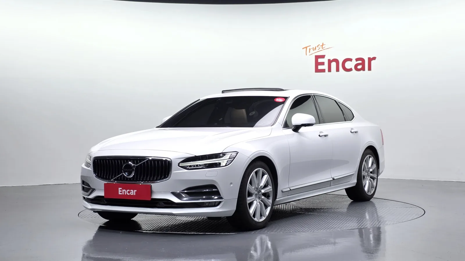2019 Volvo S90