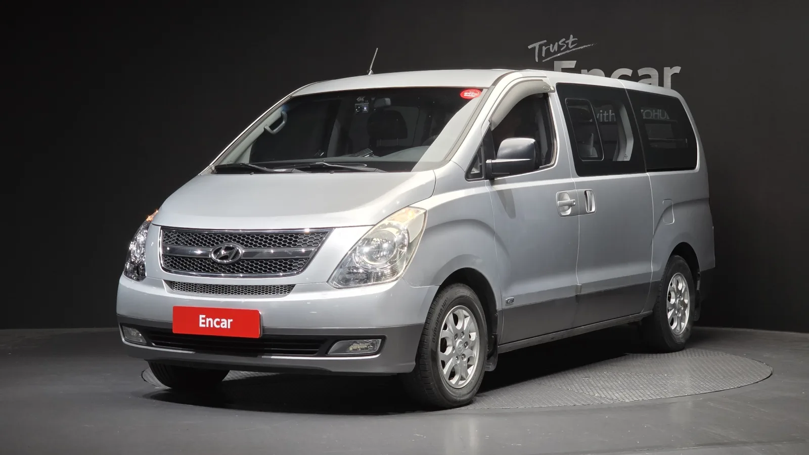 2009 Hyundai Starex