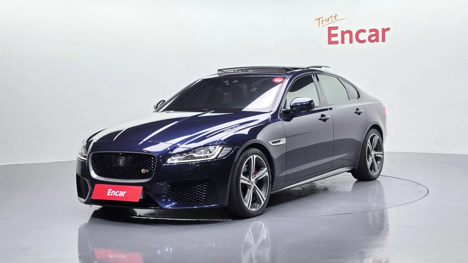 2016 Jaguar XF