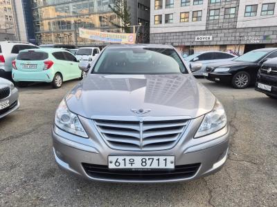 2010 Hyundai Genesis