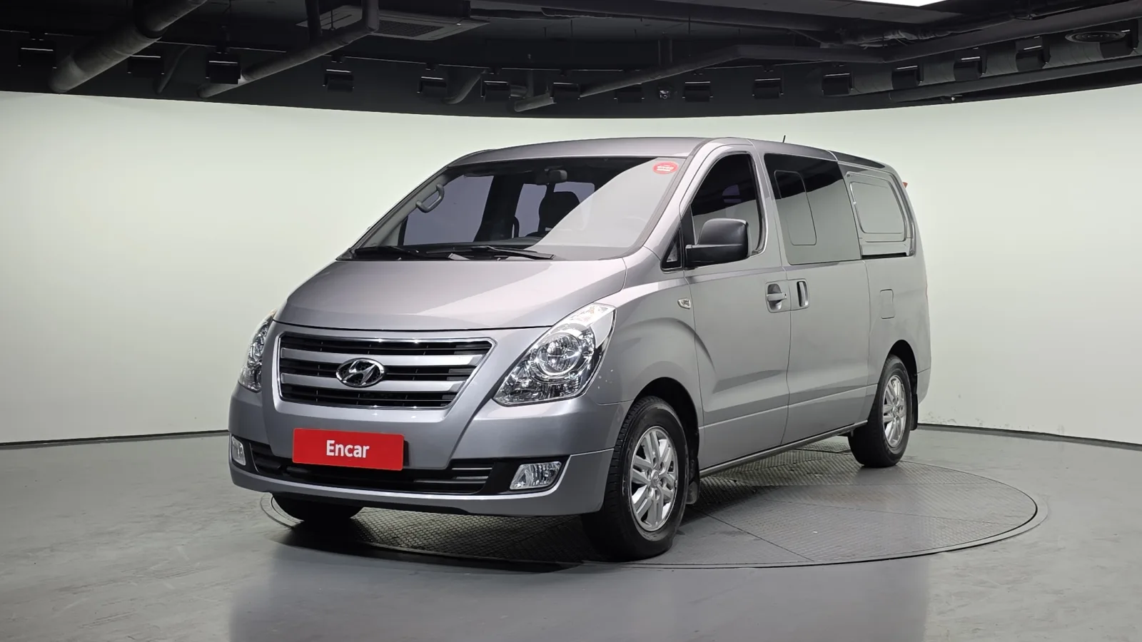 2017 Hyundai Starex
