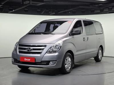 2017 Hyundai Starex