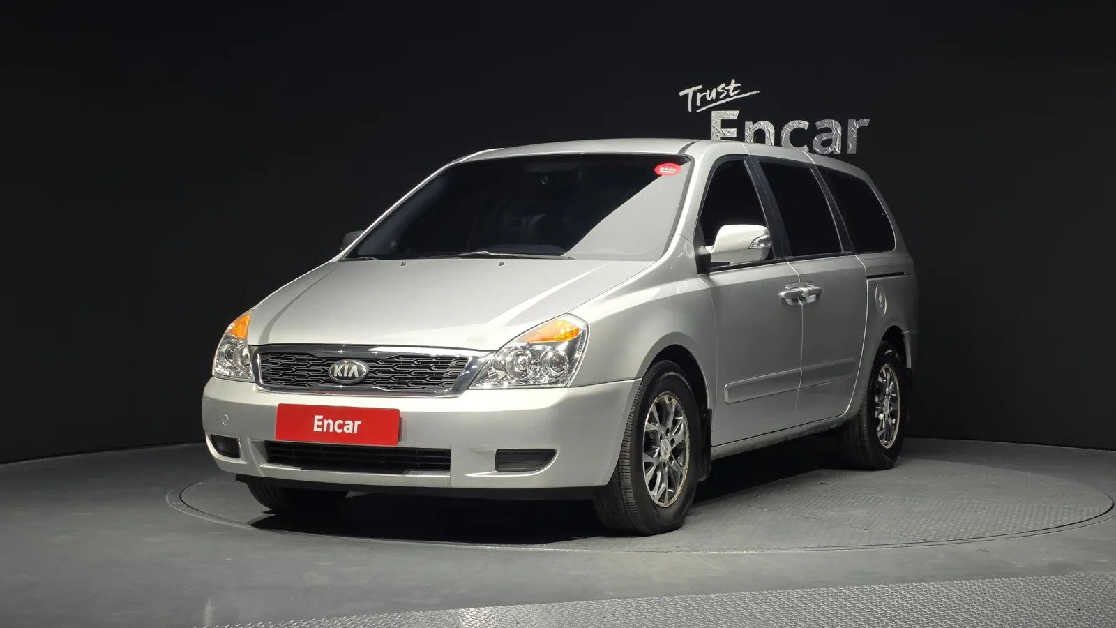 2013 Kia Carnival