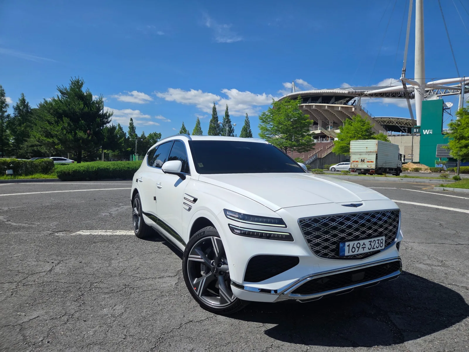 2024 Genesis GV80