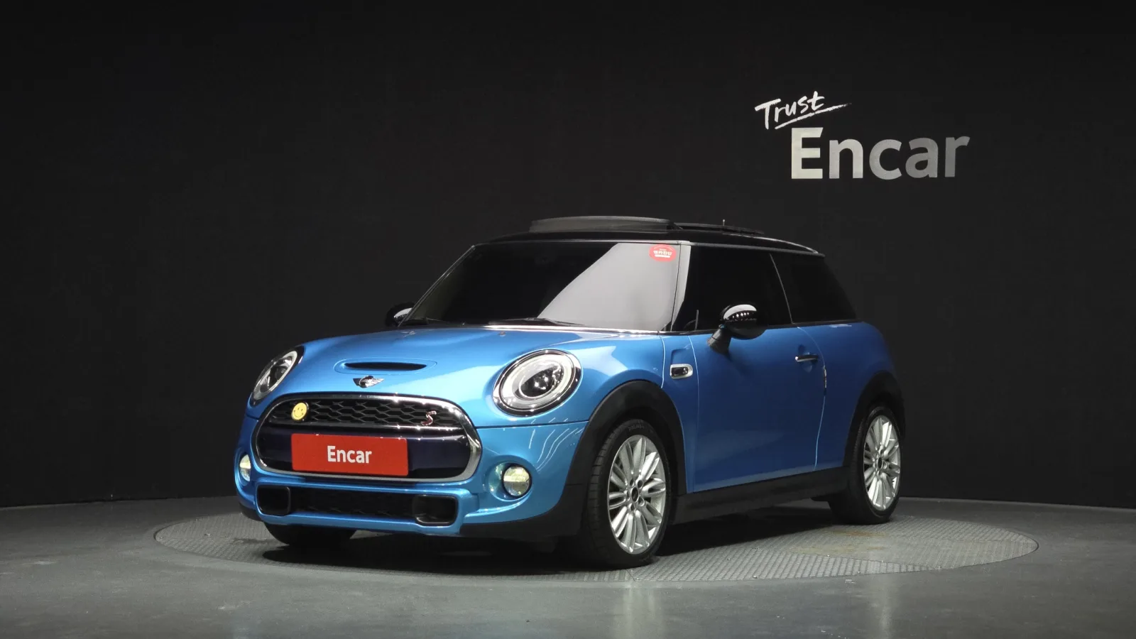 2017 MINI Cooper