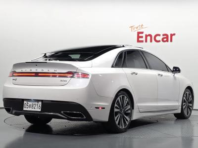 2018 Lincoln MKZ