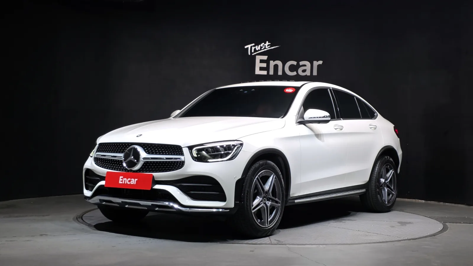 2023 Mercedes-Benz GLC-Class