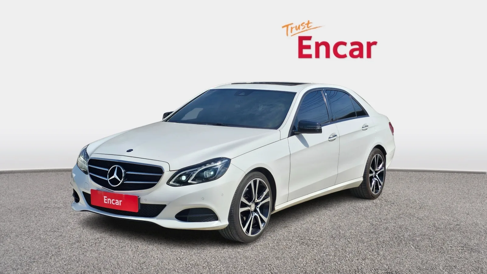 2016 Mercedes-Benz E-Class
