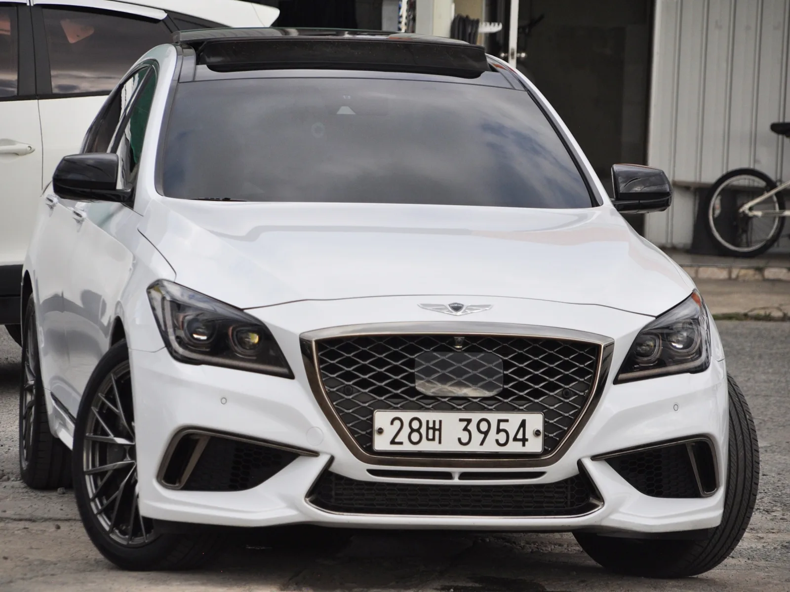 2018 Genesis G80