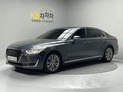 2016 Genesis EQ900