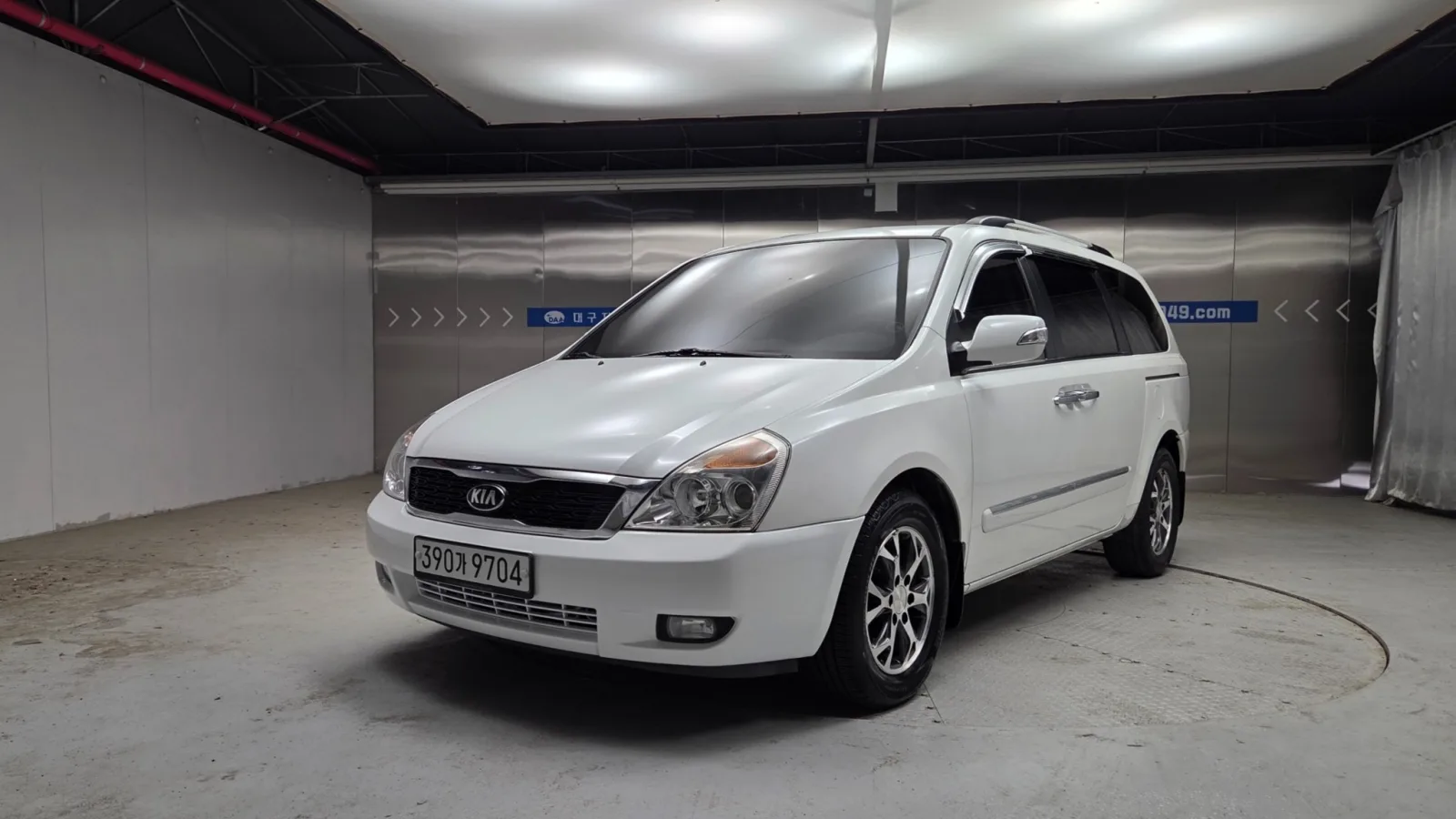 2014 Kia Carnival