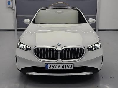 2025 BMW 5-Series