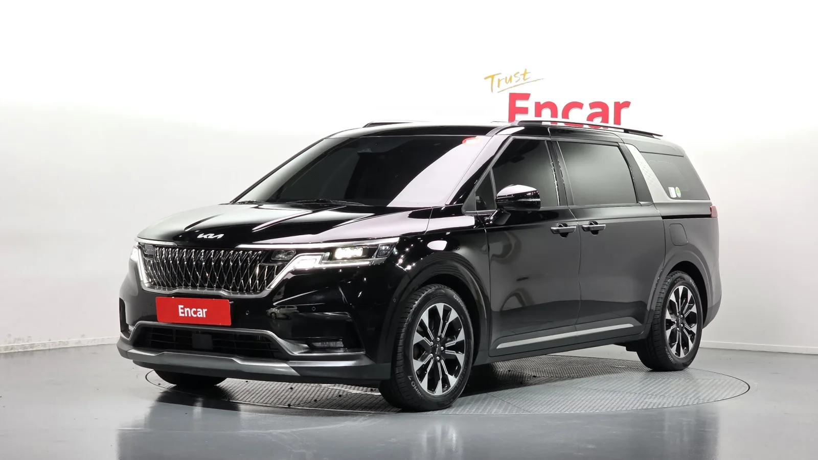 2023 Kia Carnival