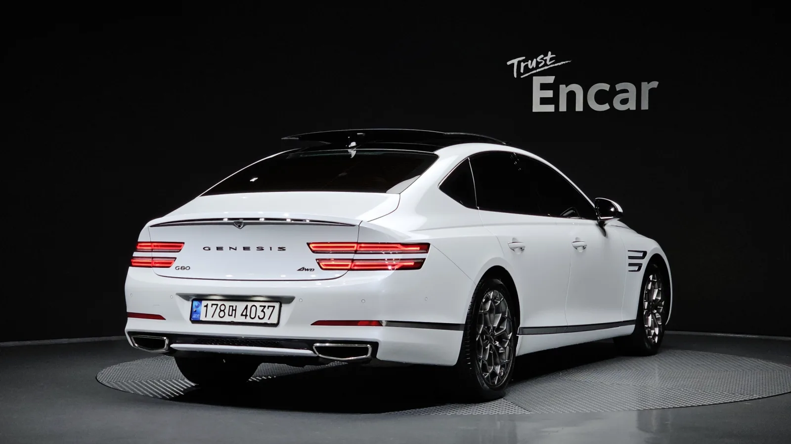 2022 Genesis G80