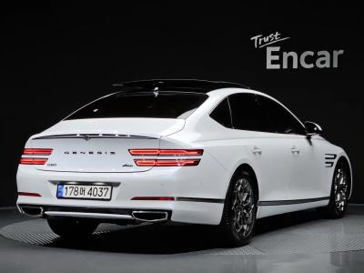 2022 Genesis G80