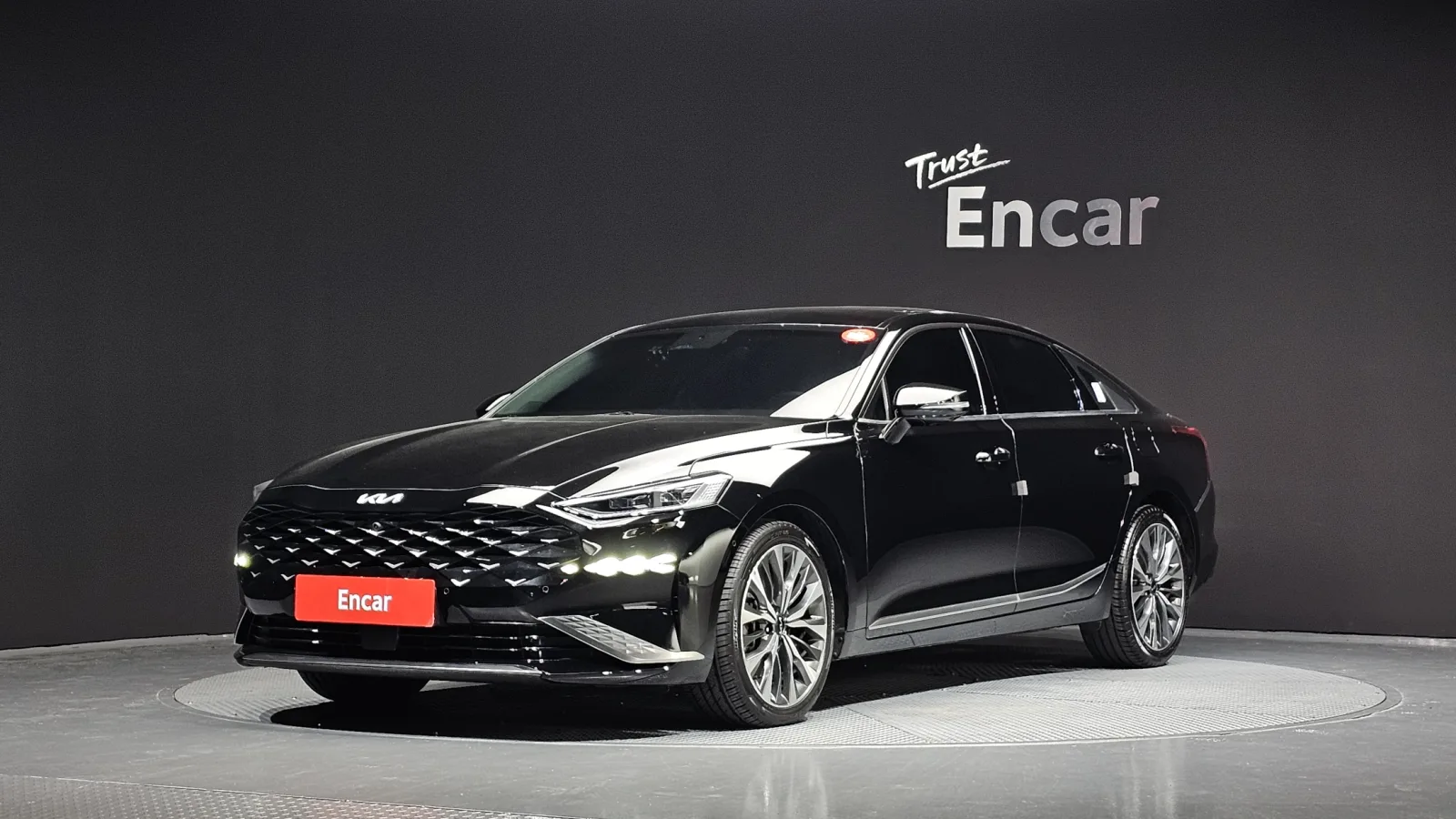2023 Kia K8