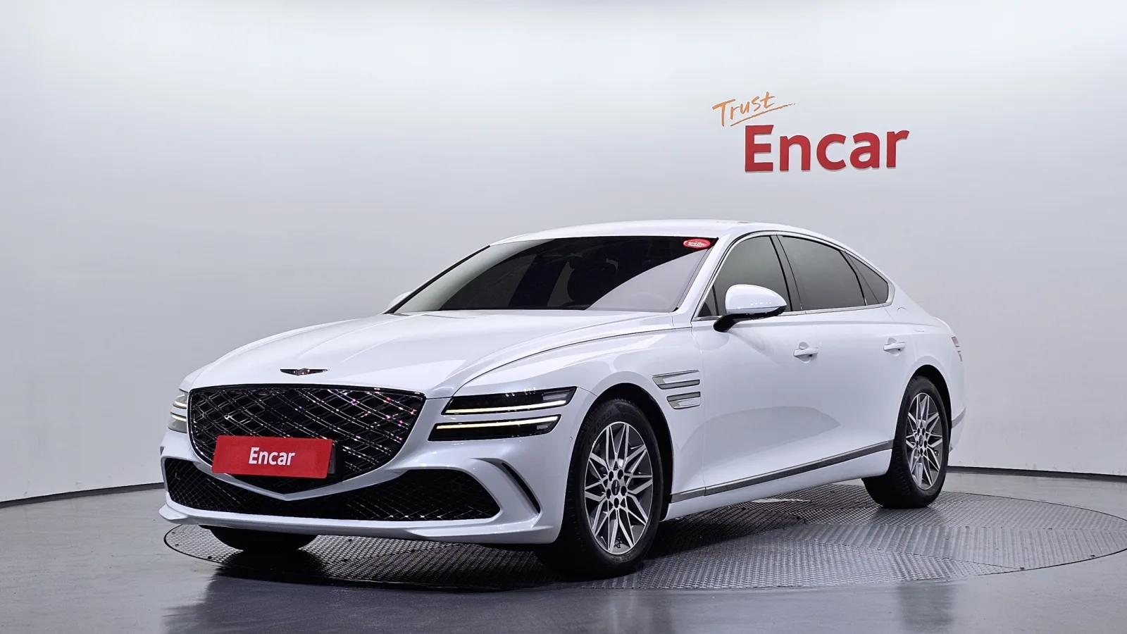 2025 Genesis G80