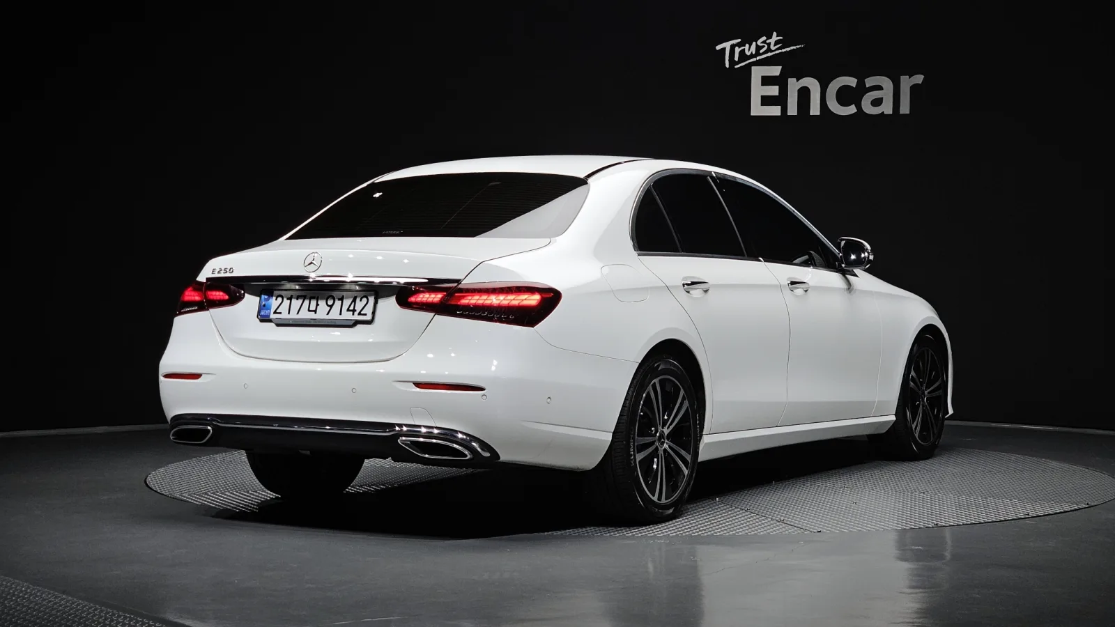 2022 Mercedes-Benz E-Class