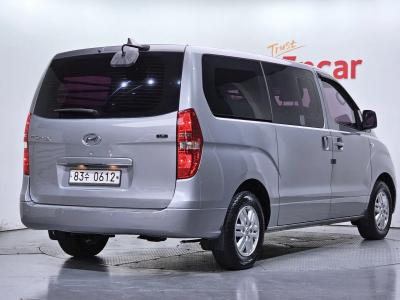 2018 Hyundai Starex