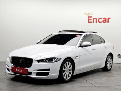 2016 Jaguar XE