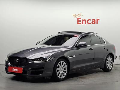 2016 Jaguar XE
