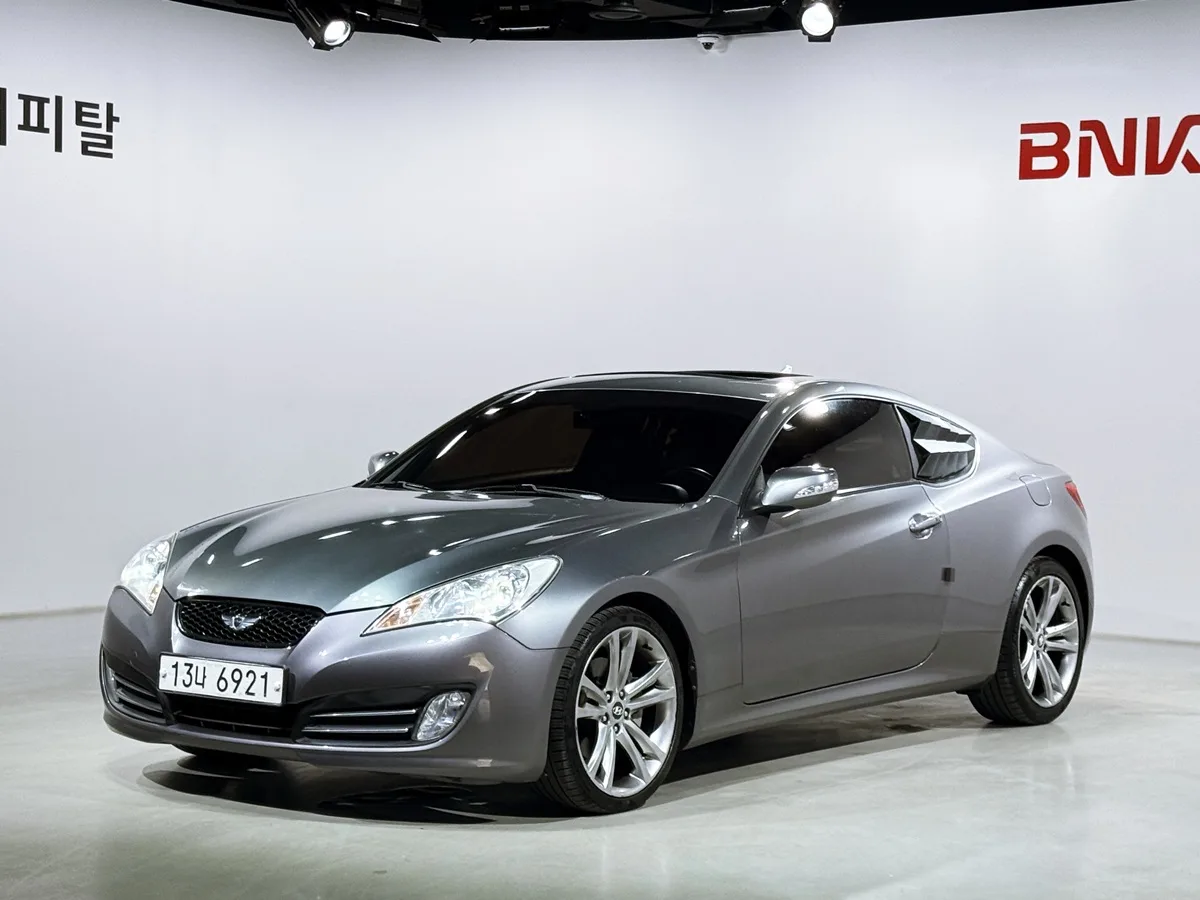 2010 Hyundai Genesis