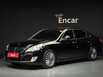 2013 Hyundai Equus