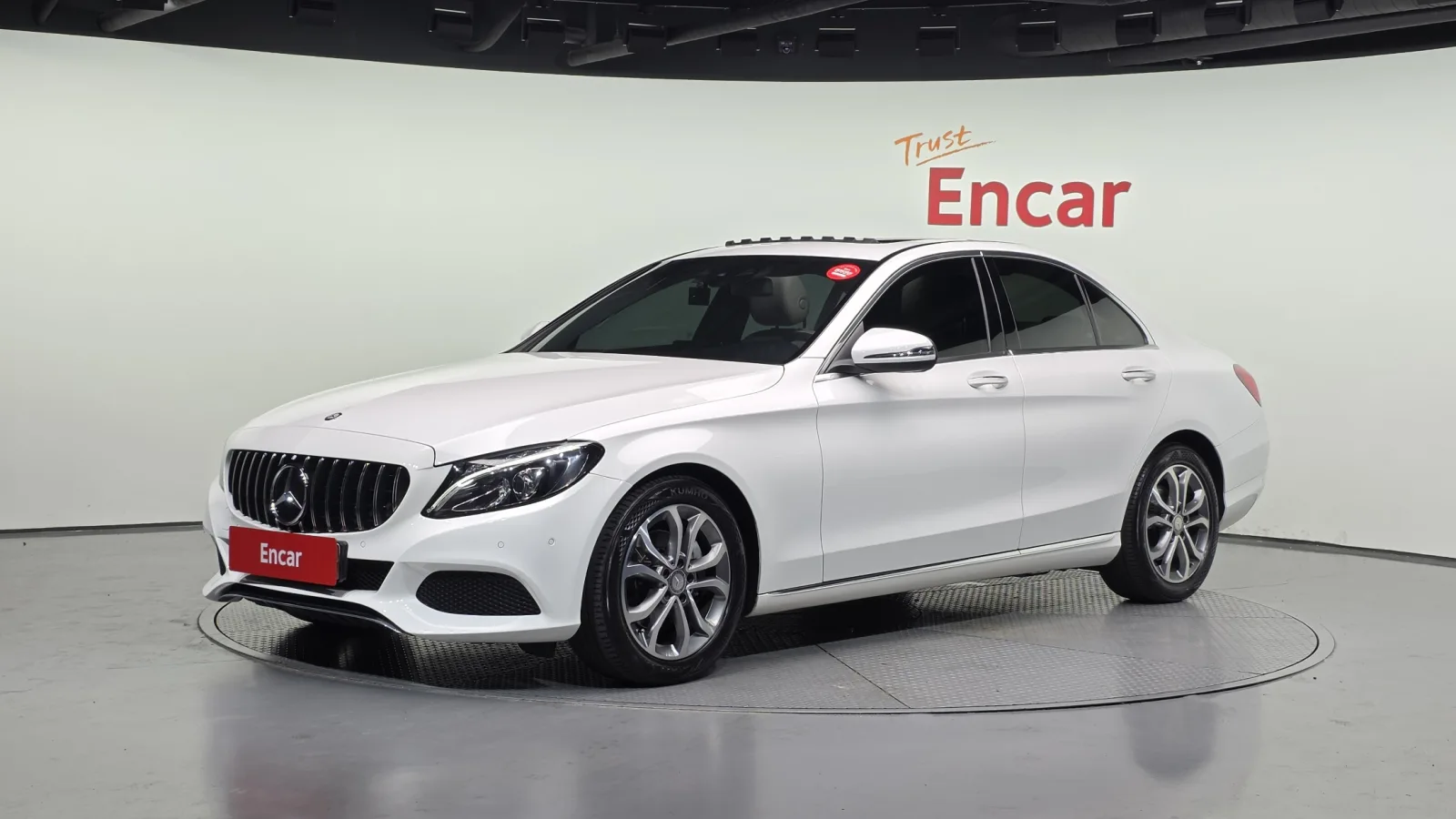 2016 Mercedes-Benz C-Class